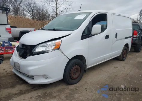 2015 Nissan Nv200 Sv из США, поврежденный, VIN 3N6CM0KN4FK715419